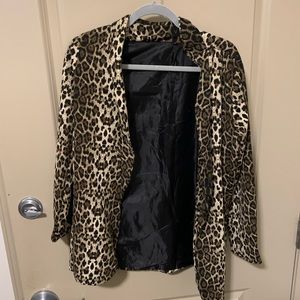 Leopard blazer